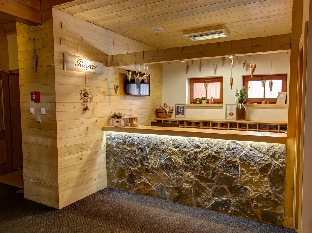 Hotel Koliba Greta Liptovská Sielnica Esterno foto