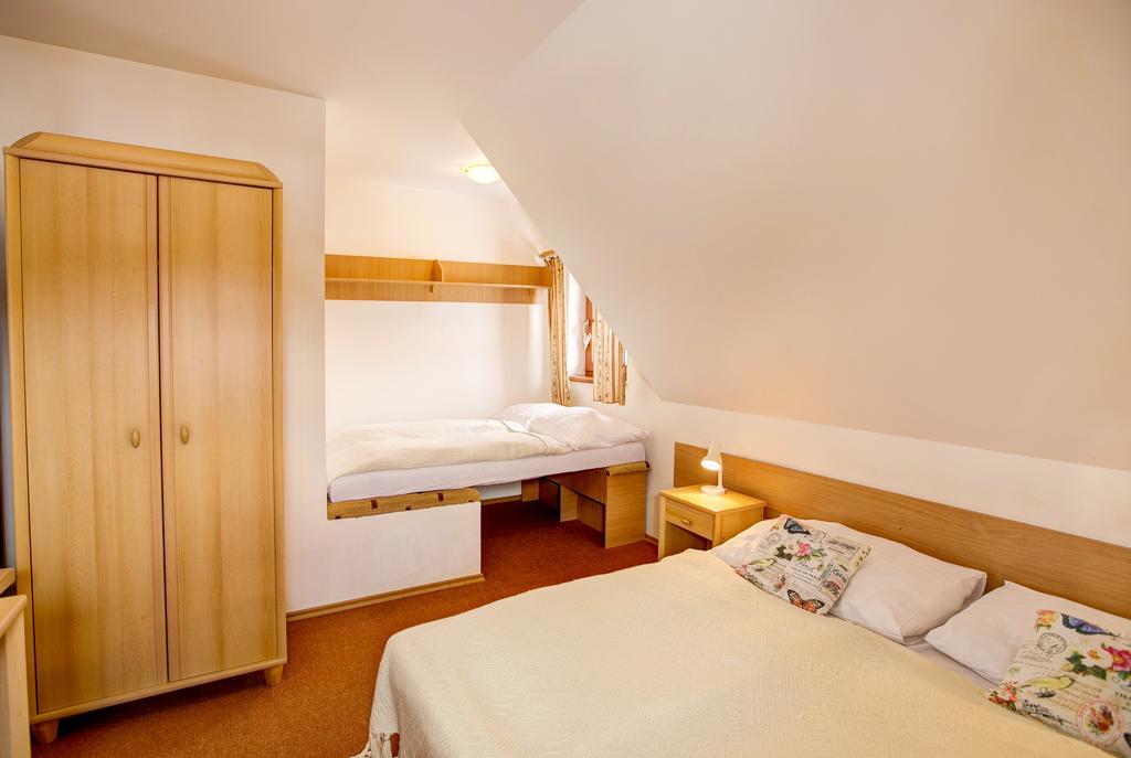 Hotel Koliba Greta Liptovská Sielnica Esterno foto